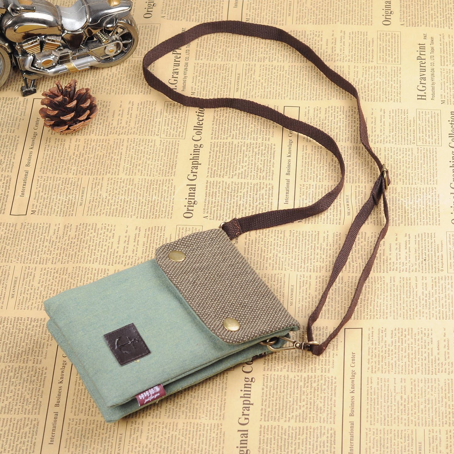 katloo Small Crossbody Cellphone Purse Bag With Shoulder Strap, Travel Pouch Women Passport Phone Holder Wristlet Wallet - Image 8